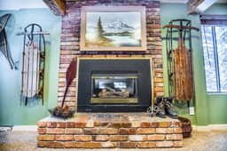 Silver Fork Mountain Retreat- Mins to Ski Resorts!