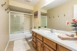 Newer 7430 Wasatch Blvd. i-4