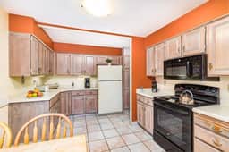 Spacious Townhome At Base of Cottonwood Canyons