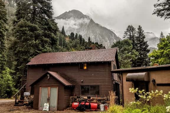 Mountain Apartment Located in BigCottonwood Canyon - Image 1