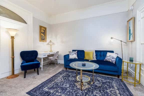 New! - Downtown Private Historic Avenues Apartment - Image 1