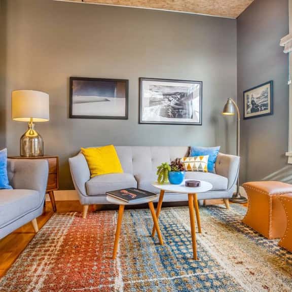 New Distinctive Historical Unit in SLC from 5 Star Host - Image 1