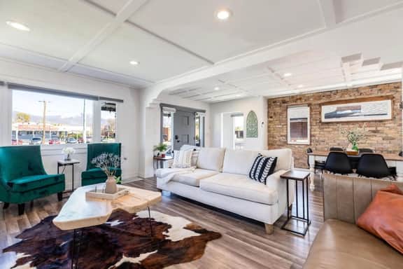 Cottage on Main - Only Minutes to Downtown SLC!