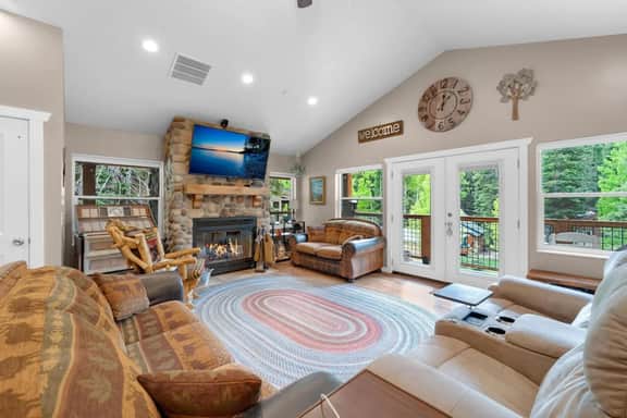 Silver Fork Chalet