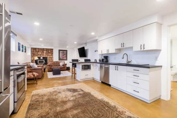 Ski Bum Chalet-Close to Resorts!