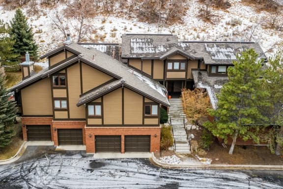 Cottonwood Cove - Base of Big and Little Cottonwood Canyons / New Hot Tub