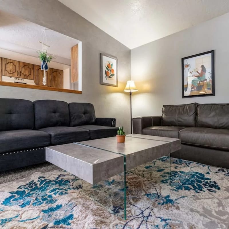 Spacious Pet Friendly Retreat!